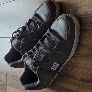 DC shoes
